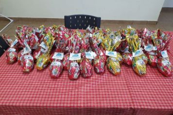 Prefeitura realiza entrega de ovos de páscoa para crianças e adolescentes atendidos pela Coordenadoria de Ação Social