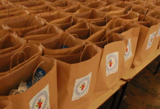 Prefeitura entrega kits piquenique para alunos do Serviço de Convivência e Fortalecimento de Vínculos 