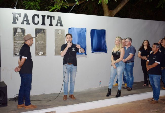 Revitalização do recinto de festas Chico Mineiro é inaugurada em Taquarituba