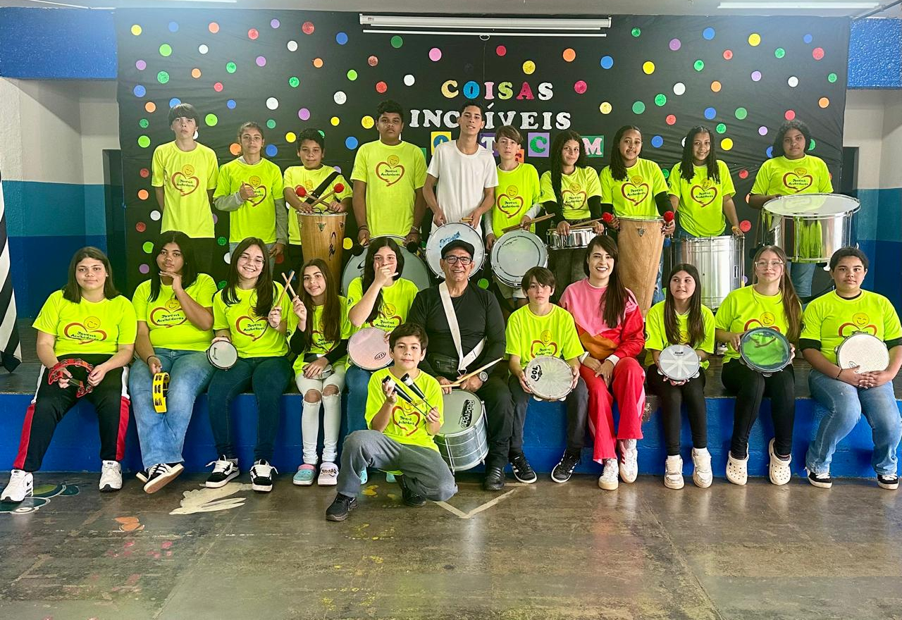 Música e integração marcam encontro entre escolas municipais